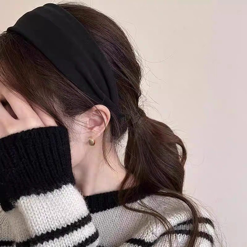 Women’s Knitted Wide Headband 2025 New Style – Simple Chic High Crown Hairband, Daily Wear & Wash Face Headpiece