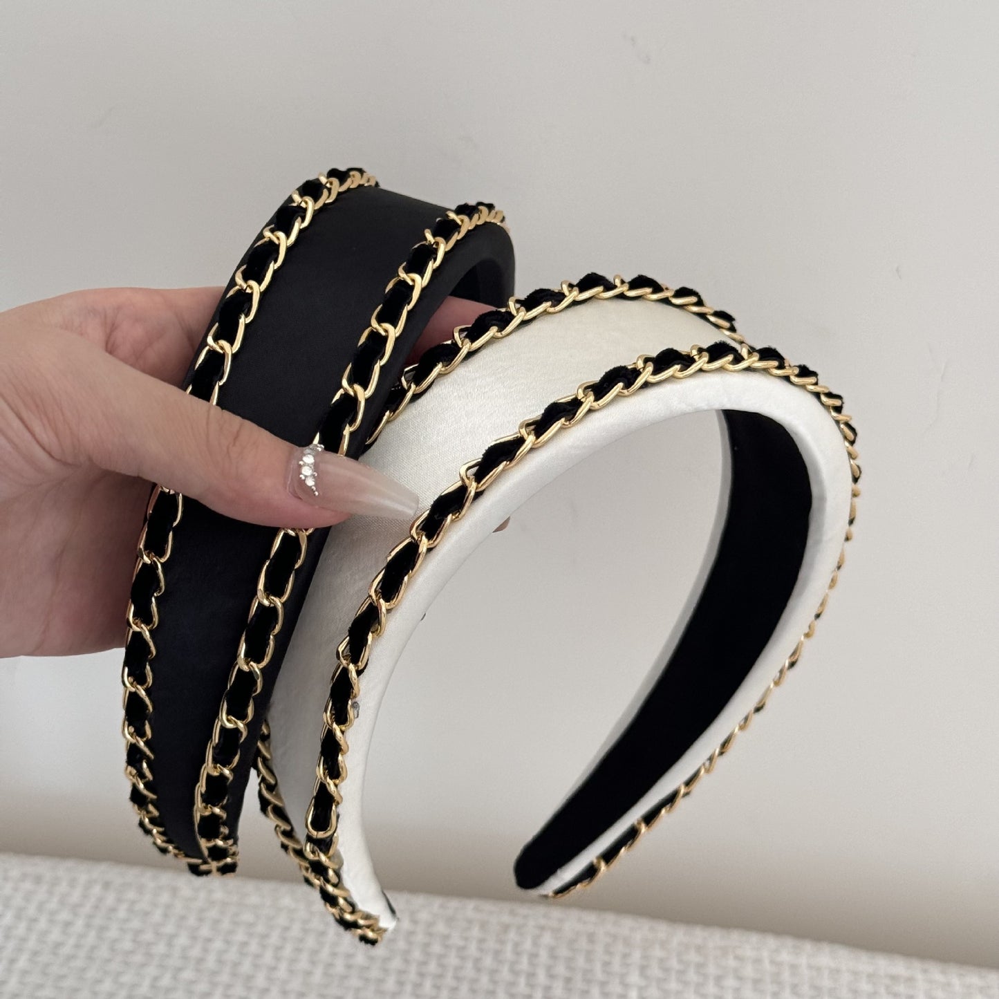 Luxury Black & Gold Chain Wide Headband | 2025 Fall Winter Fashion Hair Accessories for Women | Chic Designer Style Headpiece
