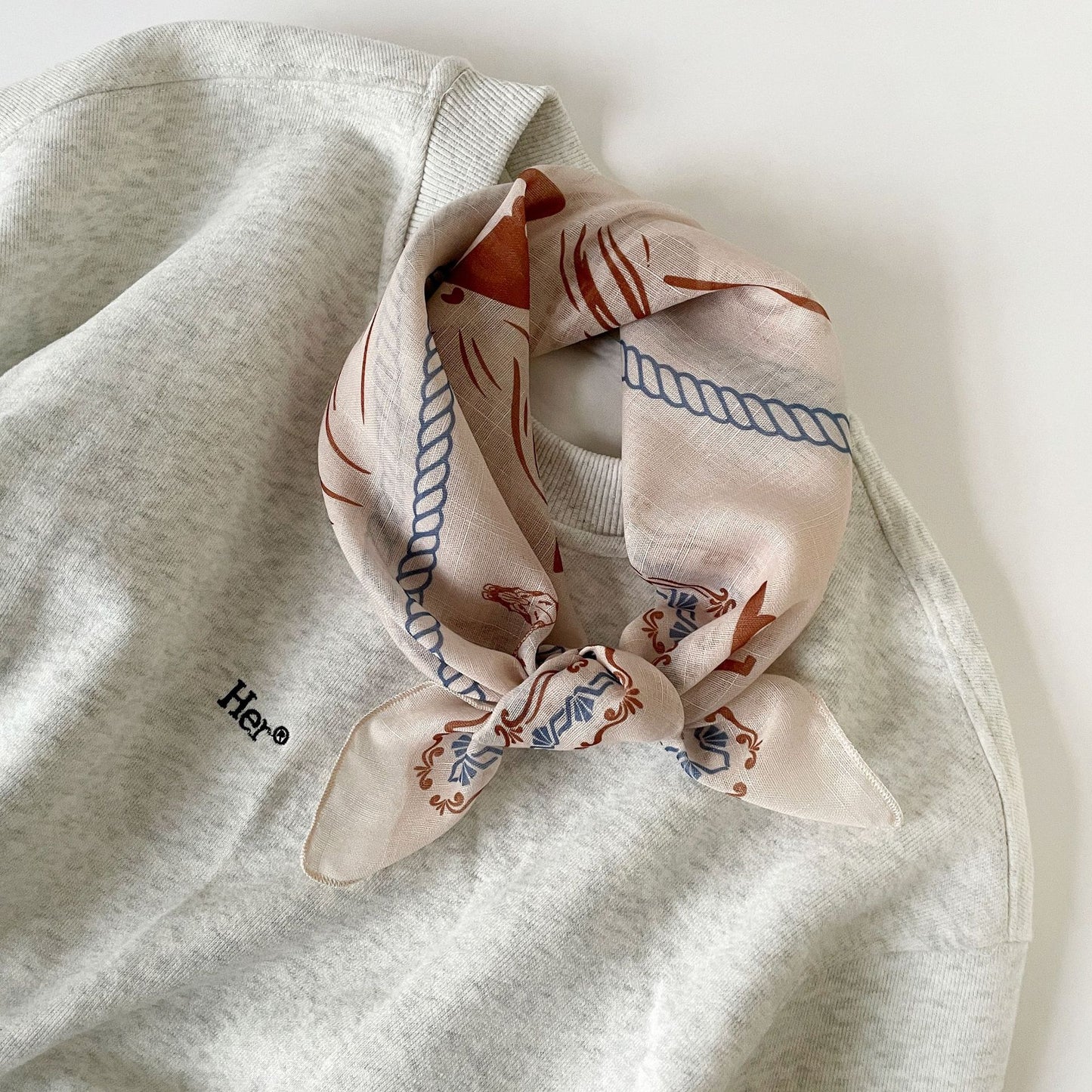58cm Cotton Linen Small Square Scarf for Women – Lightweight Neck Scarf, Spring Summer Autumn Fashionable Headband & Neck Wrap, Artistic Style